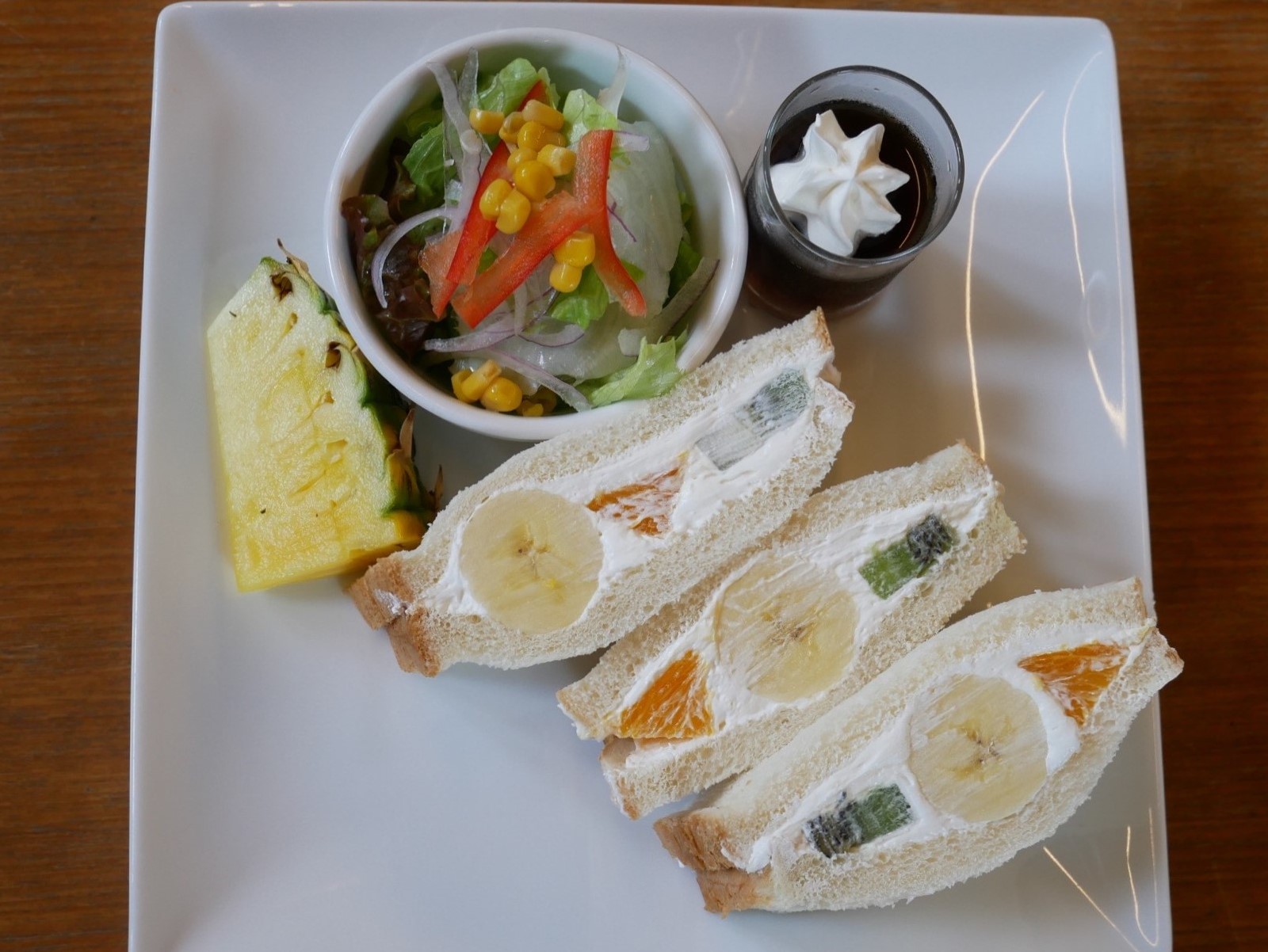 フルーツサンド